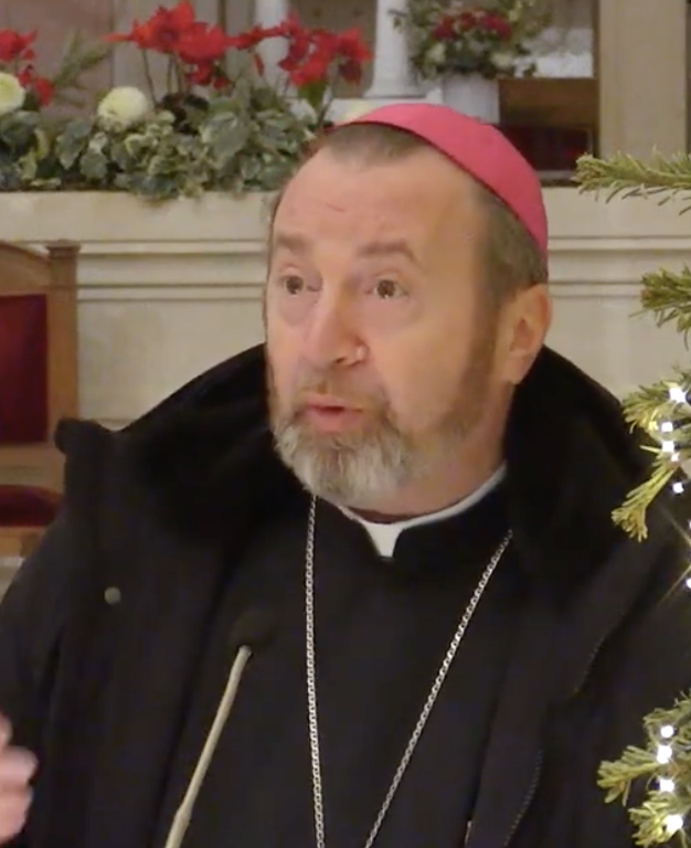 retrouvez-les-conferences-de-monseigneur-pop